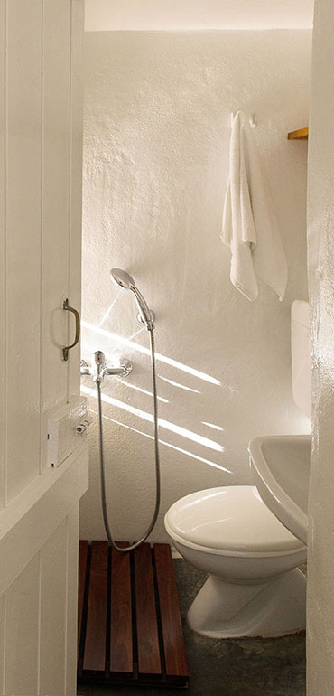 Στούντιο 2 - το μπάνιο