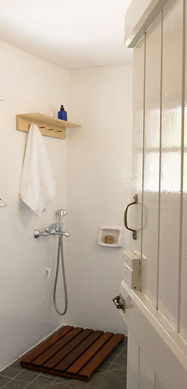 Στούντιο 4 - το μπάνιο