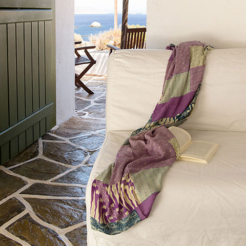 Εσωτερικό των στούντιο Αλισιδερή στη Φολέγανδρο