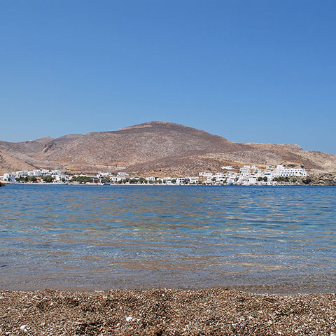 Παραλία στη Φολέγανδρο