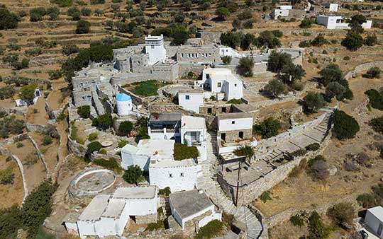 Το Art Houses στη Σίφνο από ψηλά