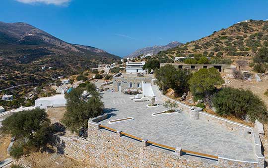 Το Art Houses στη Σίφνο από ψηλά