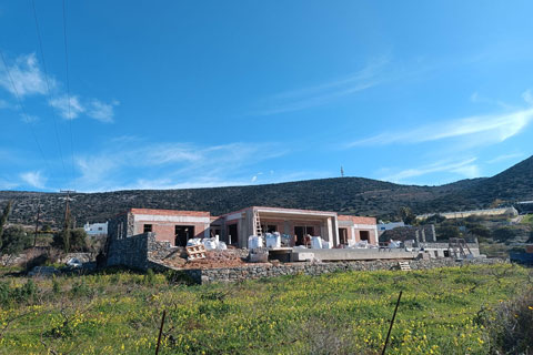 Ανέγερση κατοικίας στην Πάρο