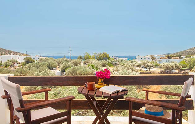 Μπαλκόνι με θέα στη θάλασσα