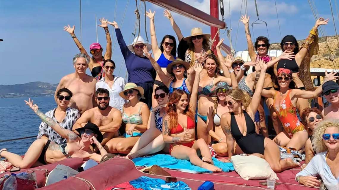 private cruise party