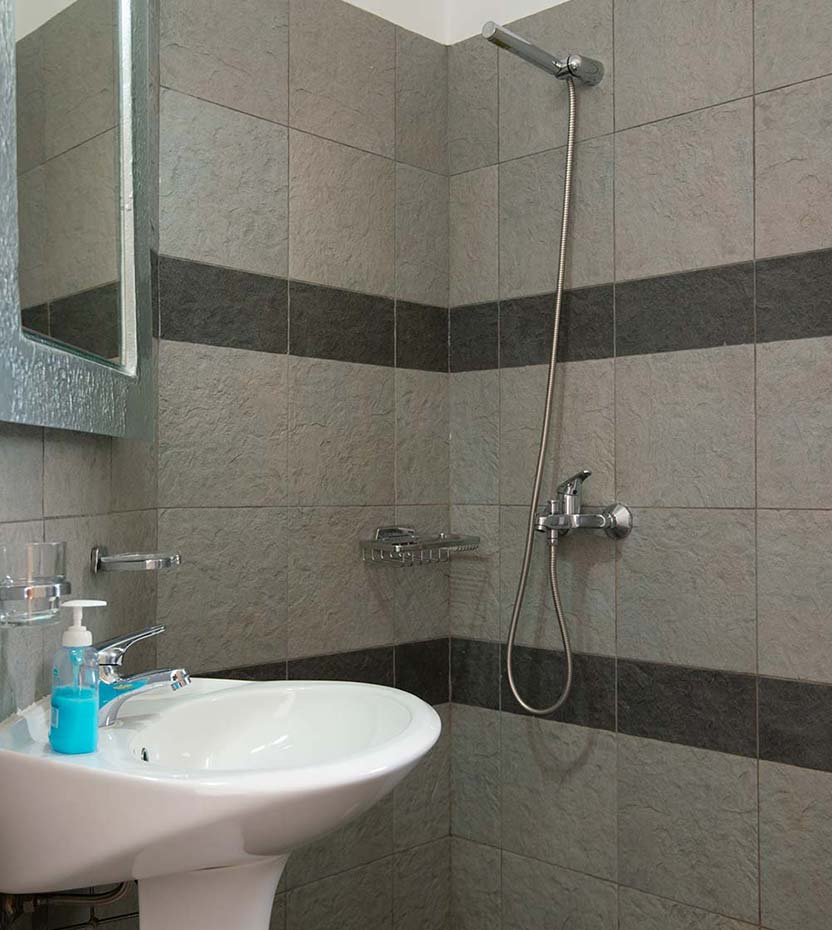 Το μπάνιο στο διαμέρισμα 3