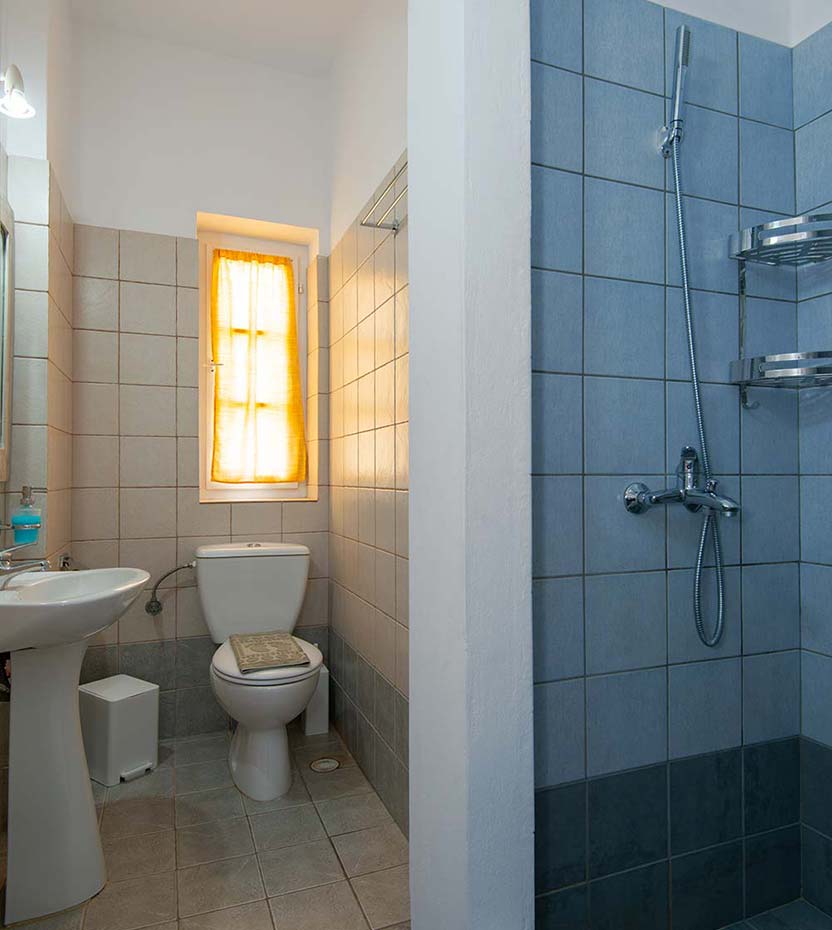 Το μπάνιο στο διαμέρισμα 5